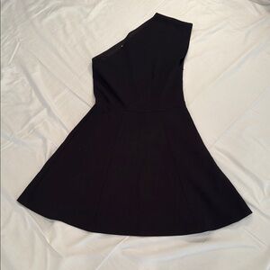 Elegant Black One-Shoulder Dress